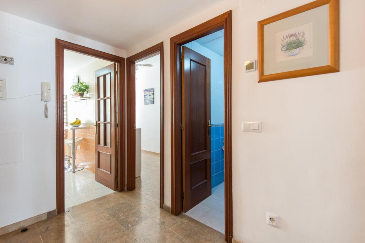 Center Apartment 2Bed 2B Aircon Wif And Parking Free Малага Экстерьер фото