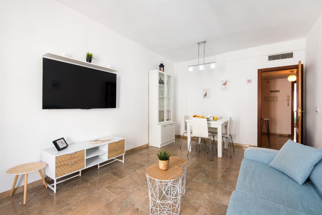 Center Apartment 2Bed 2B Aircon Wif And Parking Free Малага Экстерьер фото