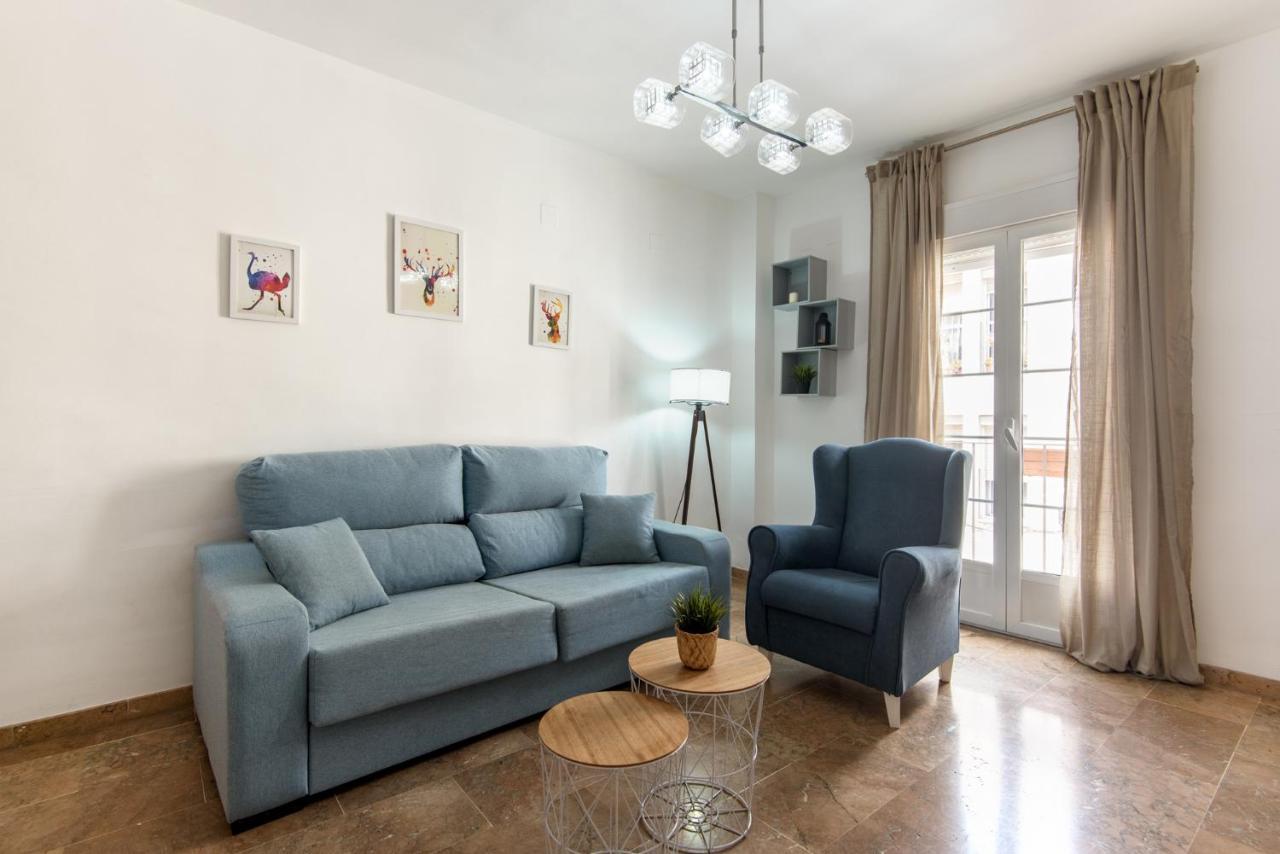 Center Apartment 2Bed 2B Aircon Wif And Parking Free Малага Экстерьер фото