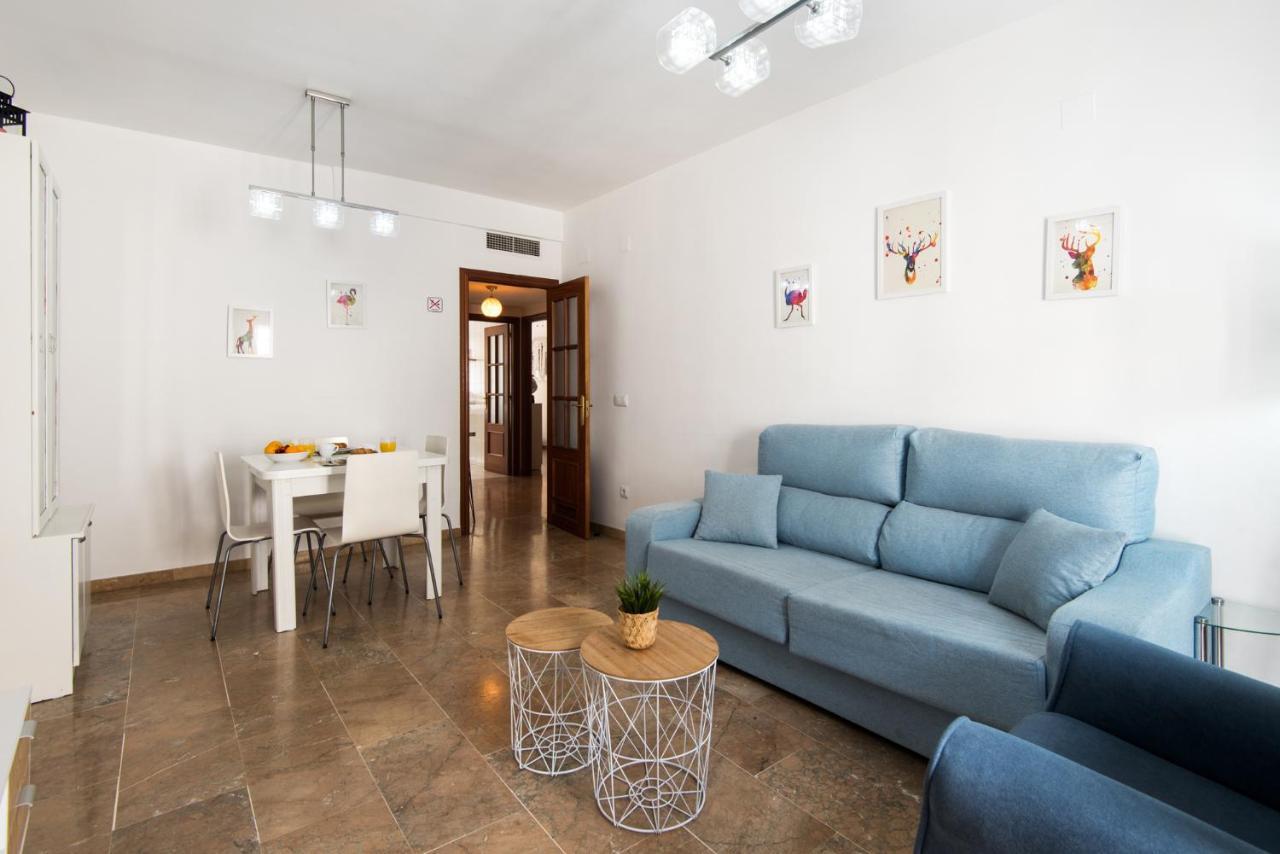 Center Apartment 2Bed 2B Aircon Wif And Parking Free Малага Экстерьер фото